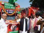 Akhilesh Yadav flagged off high-tech LED vans and publicity chariots prepared as model campaign vehicles for various assembly constituencies (Sourced)