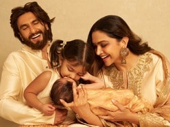 Deepika Ranveer Daughter: రెండో కూతురి ఫొటో షేర్ చేసిన దీపికా, రణ్‌వీర్.. చిన్నారి పేరేంటో తెలుసా? దసరా వేళ స్పెషల్ ఫొటో