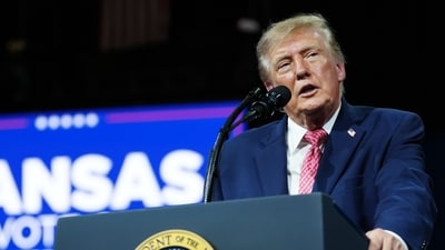 Kansas man arrested for repeated threats against Trump, claimed to have ‘mapped out roofs’ to shoot POTUS (AP/PTI) (AP10_20_2026_000002B) (AP) Kansas man arrested for repeated threats against Trump, claimed to have ‘mapped out roofs’ to shoot POTUS (AP/PTI) (AP10_20_2026_000002B) (AP)