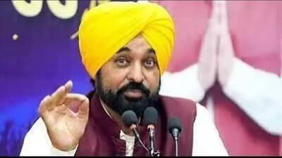 Pannu further said that when Mann travelled to Paris, France, after being allowed by the Punjab and Haryana high court, the central government once again demonstrated its narrow-mindedness. (HT) Pannu further said that when Mann travelled to Paris, France, after being allowed by the Punjab and Haryana high court, the central government once again demonstrated its narrow-mindedness. (HT)