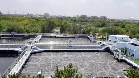 Despite years of investment, Indian cities continue to discharge nearly 72% of their sewage untreated. Access to the Special Infrastructure Grant is conditional on integrated wastewater management plans, signalling a deliberate move away from piecemeal works towards coordinated, city-level solutions. (HT Archive)