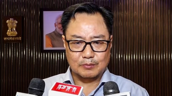 **EDS: SCREENGRAB VIA PTI VIDEOS** New Delhi: Union Parliamentary Affairs Minister Kiren Rijiju addresses the media regarding the INDIA bloc's protest demanding Chief Election Commissioner Gyanesh Kumar's resignation, in New Delhi, Tuesday, Oct. 6, 2026. (PTI Photo)(PTI10_06_2026_000320B) (PTI)