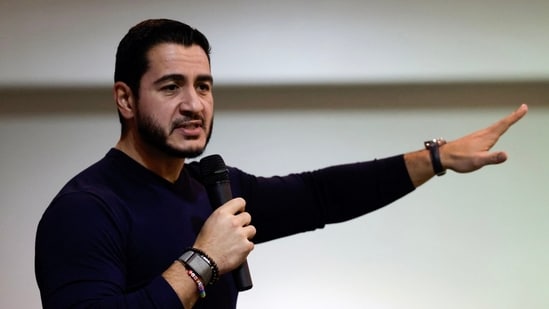 Abdul El-Sayed used the question on Saturday to denounce attacks on his Muslim faith.