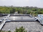 Despite years of investment, Indian cities continue to discharge nearly 72% of their sewage untreated. Access to the Special Infrastructure Grant is conditional on integrated wastewater management plans, signalling a deliberate move away from piecemeal works towards coordinated, city-level solutions. (HT Archive)