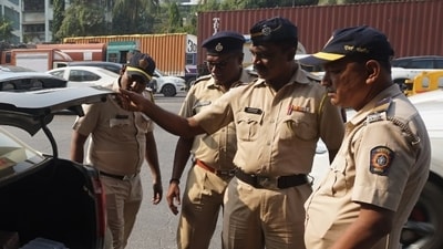 The deceased, Ganesh Yadav, and his friend Abu Halal Shaikh, both slab contractors, were sitting near the Shiv Sena shakha at Mhatre Garden in Rameshwadi when the group allegedly attacked them. (Praful Gangurde/ HT Photo, Representational)