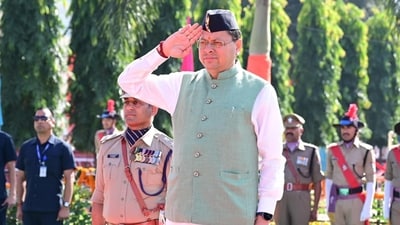 Uttarakhand chief minister Pushkar Singh Dhami pays tribute to police personnel who died in the line of duty during Police Commemoration Day at Police Lines in Dehradun on Wednesday. Uttarakhand chief minister Pushkar Singh Dhami pays tribute to police personnel who died in the line of duty during Police Commemoration Day at Police Lines in Dehradun on Wednesday.
