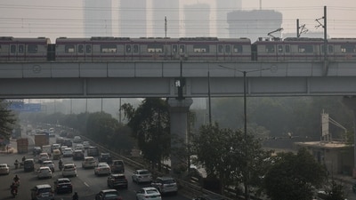 Delhi government has prepared a Winter Action Plan, to be implemented from November 1 to February 28, to combat air pollution in the national capital. (Photo for representational purposes only) (REUTERS/Adnan Abidi)