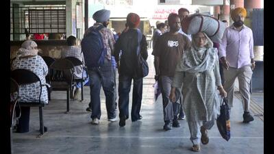 Nearly 2,000 state-run buses remain off the roads; govt calls review meet on Oct 29. (HT)