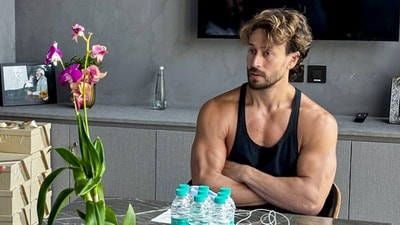 US থেকে টাইগার শ্রফের উপর হামলার নির্দেশ, যেভাবে ঘটে পুরো অপারেশন (@ShelarAshish) US থেকে টাইগার শ্রফের উপর হামলার নির্দেশ, যেভাবে ঘটে পুরো অপারেশন (@ShelarAshish)