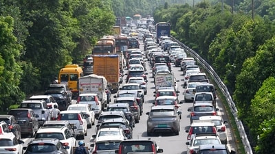A September 1 report by cybersecurity firm Cyderes had pointed out a Telegram-based service selling vehicle records for  ₹5 per lookup. (HT file photo)