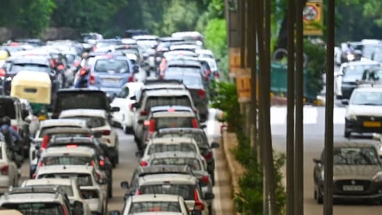 On the Mathura Road, Modi Mill flyover and Tughlaqabad Road Metro Station recorded four fatal crashes each.