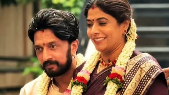 Kichcha Sudeep married Priya in 2001 and they have a daughter together.