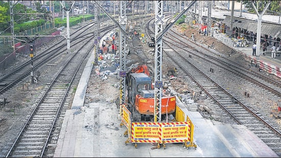 Mumbai, India. Oct 21, 2026 - View of the under-construction Platforms 5 and 6 at Chhatrapati Shivaji Maharaj Terminus (CSMT). Mumbai, India. Oct 21, 2026. (Photo by Raju Shinde/HT Photo) (Raju Shinde)