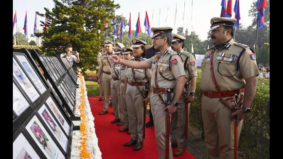 Punjab Police chief Gaurav Yadav with senior police officers paying tributes to martyrs at the Punjab Armed Police (PAP) Grounds in Jalandhar on the 67th Police Commemoration Day on Wednesday. (HT Photo)