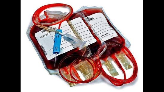 Unsafe blood transfusions can transmit HIV and hepatitis B and C. Under existing guidelines, supplier centres conduct infection screening, while recipient centres check compatibility before transfusion. (For representation only)