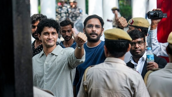 CJP chief spokesperson Saurav Das and national spokesperson Ashutosh Ranka were detained by the Delhi Police on October 13.