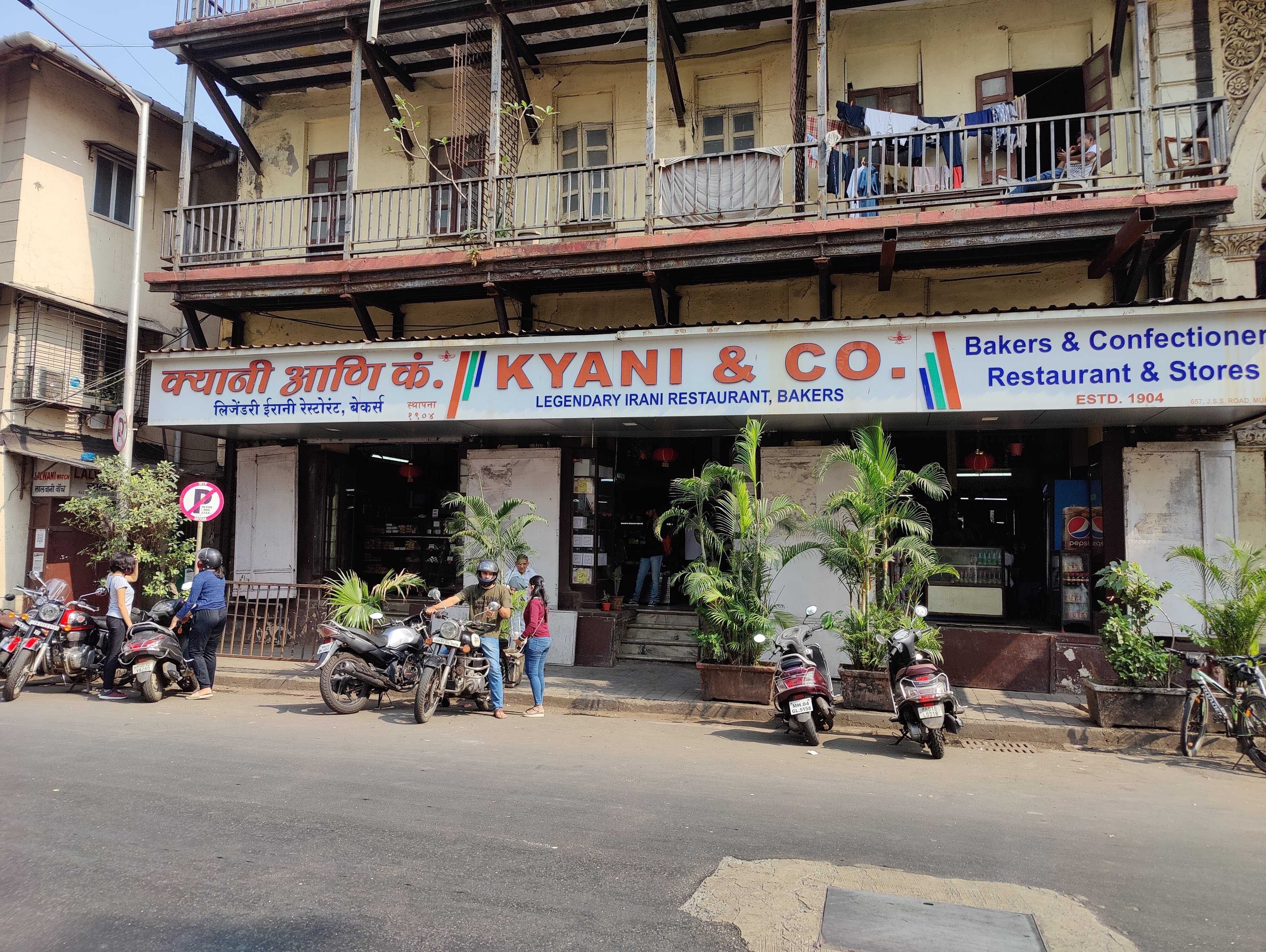Kyani & Co (Rishabh Suri/HT) Kyani & Co (Rishabh Suri/HT)