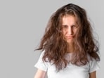 Make your hair smooth and frizz-free with these hair care tips (Magnific)
