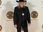 Country singer John Anderson dies at 71.