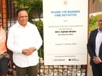 L to R: Vishvas Mote, Deputy Commissioner, BMC; Adv. Ashish Shelar, MLA; and Amitesh Shah, CEO, Mumbai MMR Region, Godrej Properties inaugurating the First Milestone of Bandra Bay Transformation.