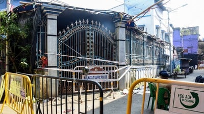 চোরবাগানের মণ্ডপে থ্রিডি স্ক্যান ফরেনসিক দলের, নকশা ও প্রবেশপথ খতিয়ে দেখছে সিট (Utpal sarkar )