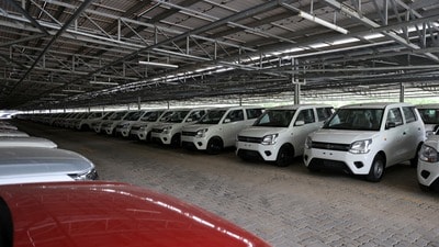 ఆటోమొబైల్​ కంపెనీలకు ఈసారి పండుగ లేదు!