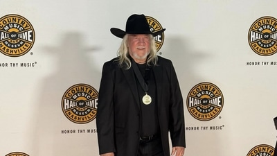 Country singer John Anderson dies at 71. (Instagram/johnanderson)