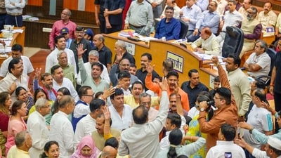 BJP and AAP councillors shout slogans during the Municipal Corporation of Delhi (MCD) House meeting at the Civic Centre in New Delhi, India, on Thursday, October 22, 2026. (RAJ K RAJ /HT PHOTO) BJP and AAP councillors shout slogans during the Municipal Corporation of Delhi (MCD) House meeting at the Civic Centre in New Delhi, India, on Thursday, October 22, 2026. (RAJ K RAJ /HT PHOTO)
