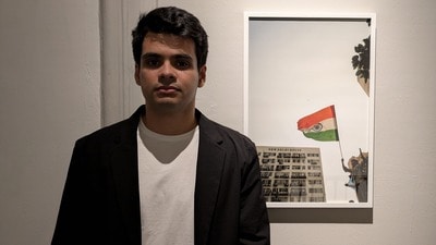 রাজস্থান সরকারের অধীনস্থ দিল্লির বিকানের হাউসে তাঁর প্রদর্শনীর অধিকাংশ ছবিই সরিয়ে দিতে বলা হয়েছে বলে অভিযোগ প্রিয়াঙ্কা পুত্রর (PTI) রাজস্থান সরকারের অধীনস্থ দিল্লির বিকানের হাউসে তাঁর প্রদর্শনীর অধিকাংশ ছবিই সরিয়ে দিতে বলা হয়েছে বলে অভিযোগ প্রিয়াঙ্কা পুত্রর (PTI)
