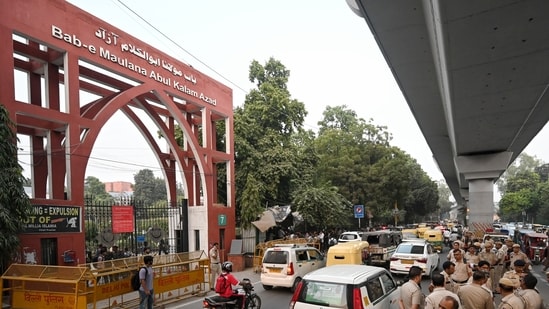 Jamia cancels its 106th Foundation Day celebrations amid protest over students' union