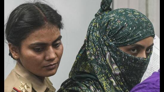 Model Shraddha Dubey, the prime suspect in cafe owner Shiva Sharma death case, undergoes medical examination at Civil Hospital, in Lucknow, on Thursday. (PTI Photo)