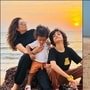 দুই সন্তানের সঙ্গে মানসী। 