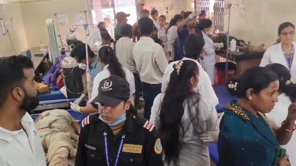 The injured were taken to hospitals in Manendragarh and Chirmiri The injured were taken to hospitals in Manendragarh and Chirmiri