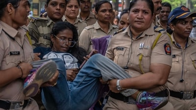 Students and parents from various student organisations gather outside the IIT Bombay gate in Powai, Mumbai, to protest in support of Sahil Wakhode after police arrested protesters in Mumbai. (Satish Bate/ HT Photo)