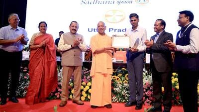 Chief minister Yogi Adityanath at the inauguration of a two-day Northern Regional Workshop under the ‘Sadhana Shrinkhala’ (Sadhana Series) of Mission Karmayogi at Lok Bhawan, in Lucknow on Friday. (HT)