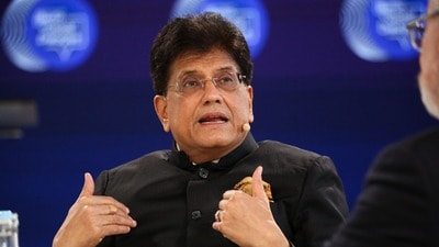 কেন্দ্রীয় বাণিজ্য ও শিল্পমন্ত্রী পীযূষ গোয়েল (Bloomberg) কেন্দ্রীয় বাণিজ্য ও শিল্পমন্ত্রী পীযূষ গোয়েল (Bloomberg)