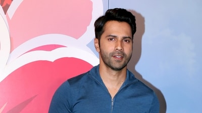 Varun Dhawan spoke about the lack of recognition technicians get at Bollywood award shows. (PTI Photo) (PTI)