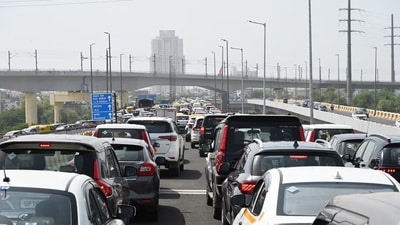 Experts have repeatedly pointed to the corridor’s design as the primary cause of the congestion. (HT Photo)