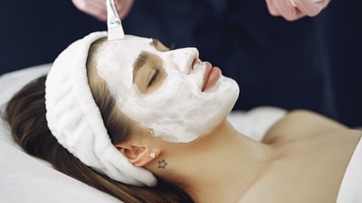 Read more to find out which skin treatments to choose according to your skin's concerns. (Pexel) Read more to find out which skin treatments to choose according to your skin's concerns. (Pexel)