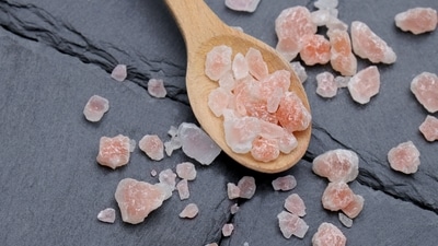 Difference between pink, table, and rock salt. (Unsplash) Difference between pink, table, and rock salt. (Unsplash)