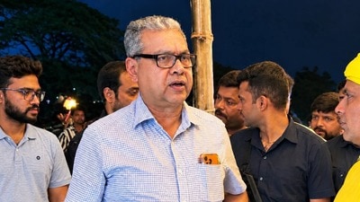 ‘৭৯ বছরের রীতি’ এবার বন্ধ! সরকারি হাসপাতালে ষষ্ঠী থেকে লক্ষ্মীপুজো পর্যন্ত টানা ছুটিতে ইতি টানল সরকার
