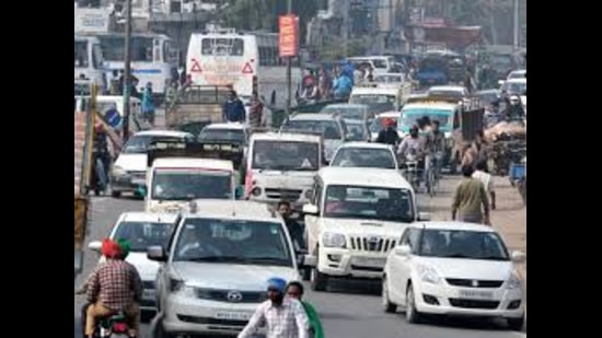 Commuters in large numbers had a harrowing time due to the protest. (Picture only for representational purpose)
