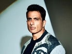 Bollywood actor Sonu Sood has leased a commercial unit in Mumbai’s Versova to Bokka Coffee in a five-year deal valued at  <span class='webrupee'>₹</span>3.52 crore in total rent, according to documents accessed by Square Yards