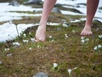 What causes your feet to feel colder than the rest of your body.(Unsplash)