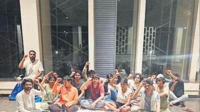 IIT-B students remain locked in standoff IIT-B students remain locked in standoff