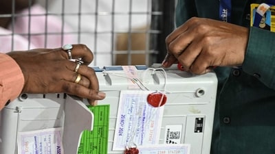 Voter's name appears 11 times in Azamgarh rolls, ECI orders action against 9 (AFP)