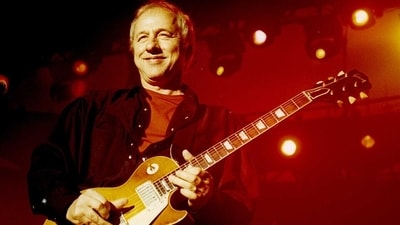 Mark Knopfler, the Dire Straits frontman, sold his guitars and amps at Christie’s in London for £8.84 million. (Wikimedia Commons) Mark Knopfler, the Dire Straits frontman, sold his guitars and amps at Christie’s in London for £8.84 million. (Wikimedia Commons)