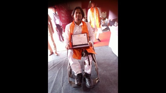 Sourav living with a disability, refuses to let physical limitations dictate his choices. (HT Photo)