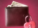 Romance Scammers Turned a Texas Man Into an Unwitting Money Mule