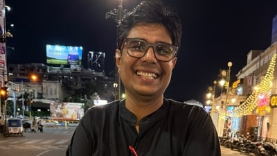 Author Divya Prakash Dubey on his visit to Lucknow (Photo: Deep Saxena) Author Divya Prakash Dubey on his visit to Lucknow (Photo: Deep Saxena)